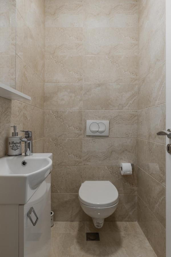 Bleri Apartment, 2 Bedroom, Free Parking Pristina Exterior photo
